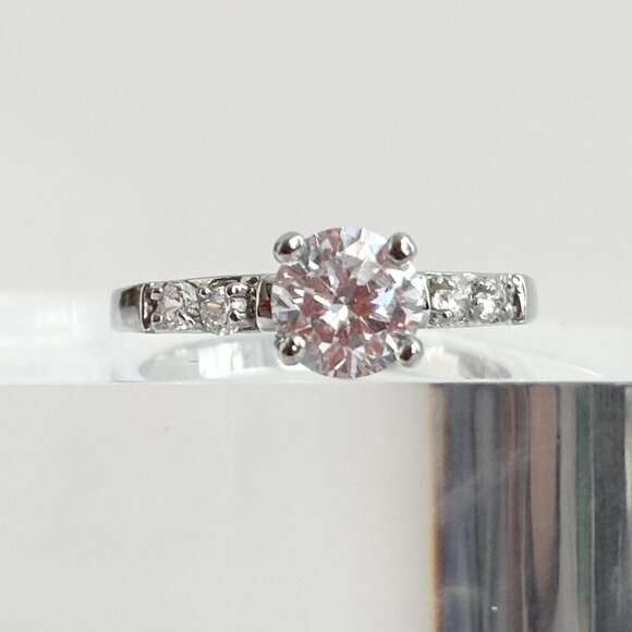 Silver Toned Round Cut Cubic Zirconia Gemstone Vintage Ring - sz 10.75 - Picture 1 of 10